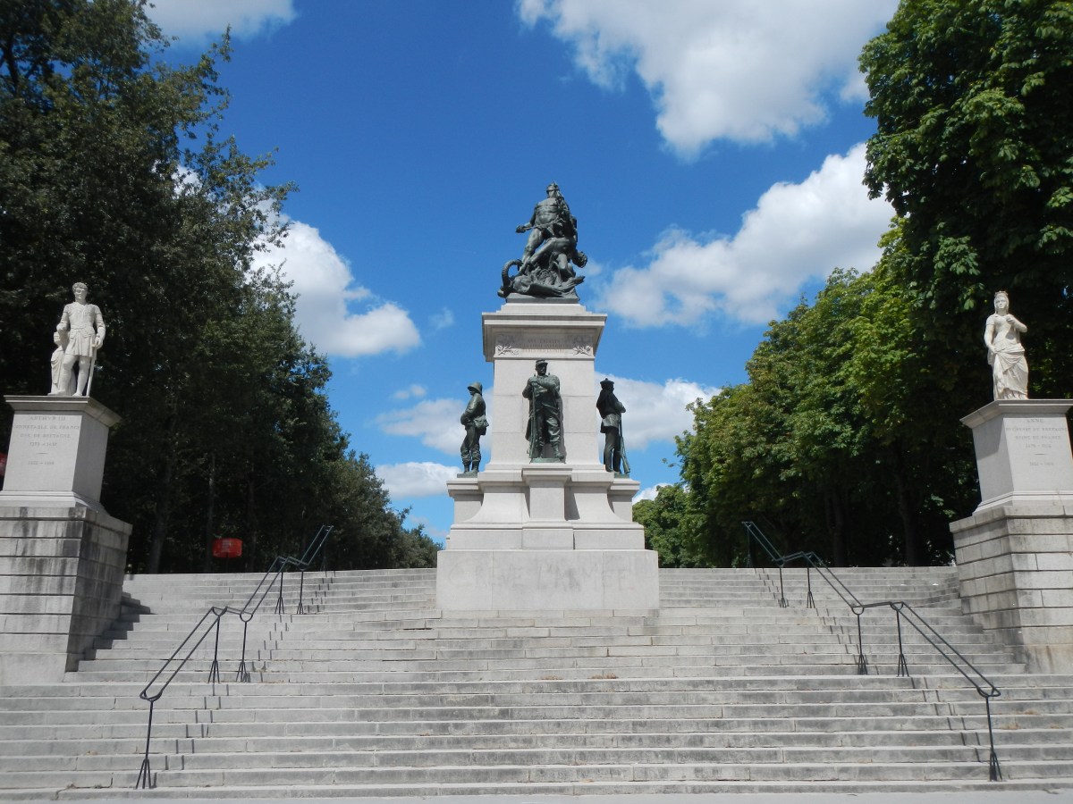 Statues Ducs de Bretagne